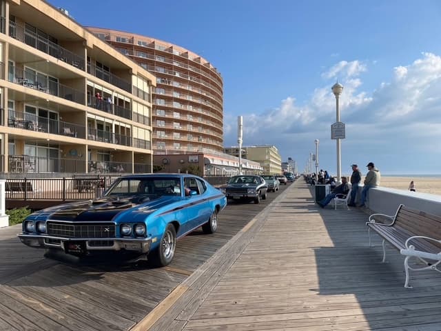 Cruisin OC