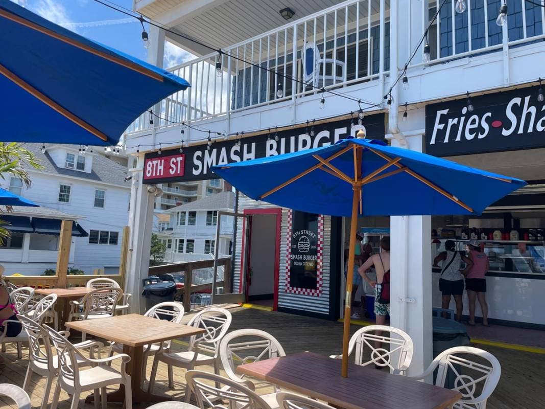 Smash Burger is open for business on the Boardwalk at 8th Street