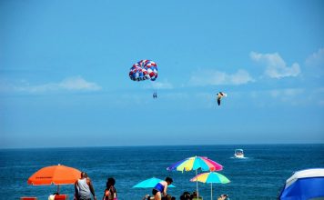 parasailing in OCean City